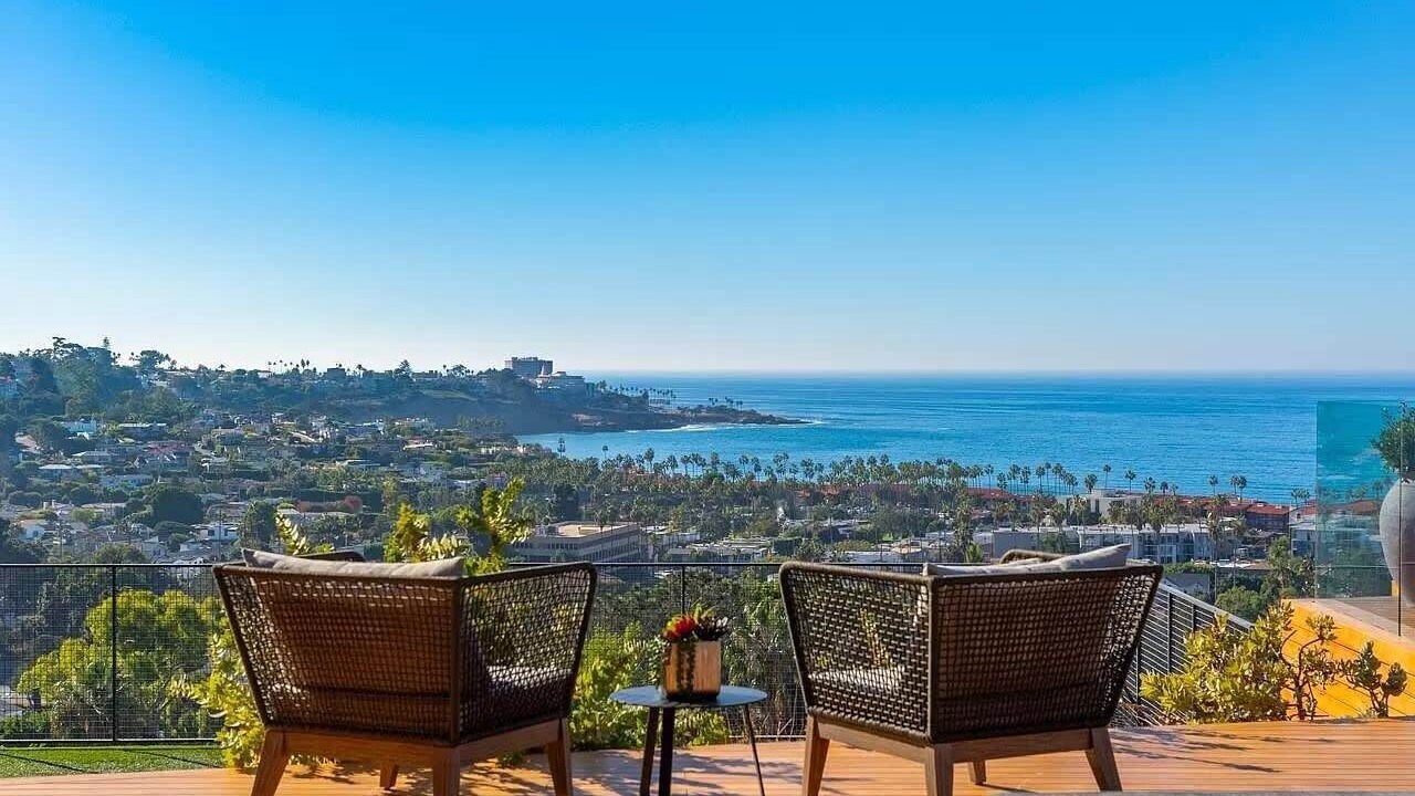 Photo of Patio Balcony in La Jolla Shores