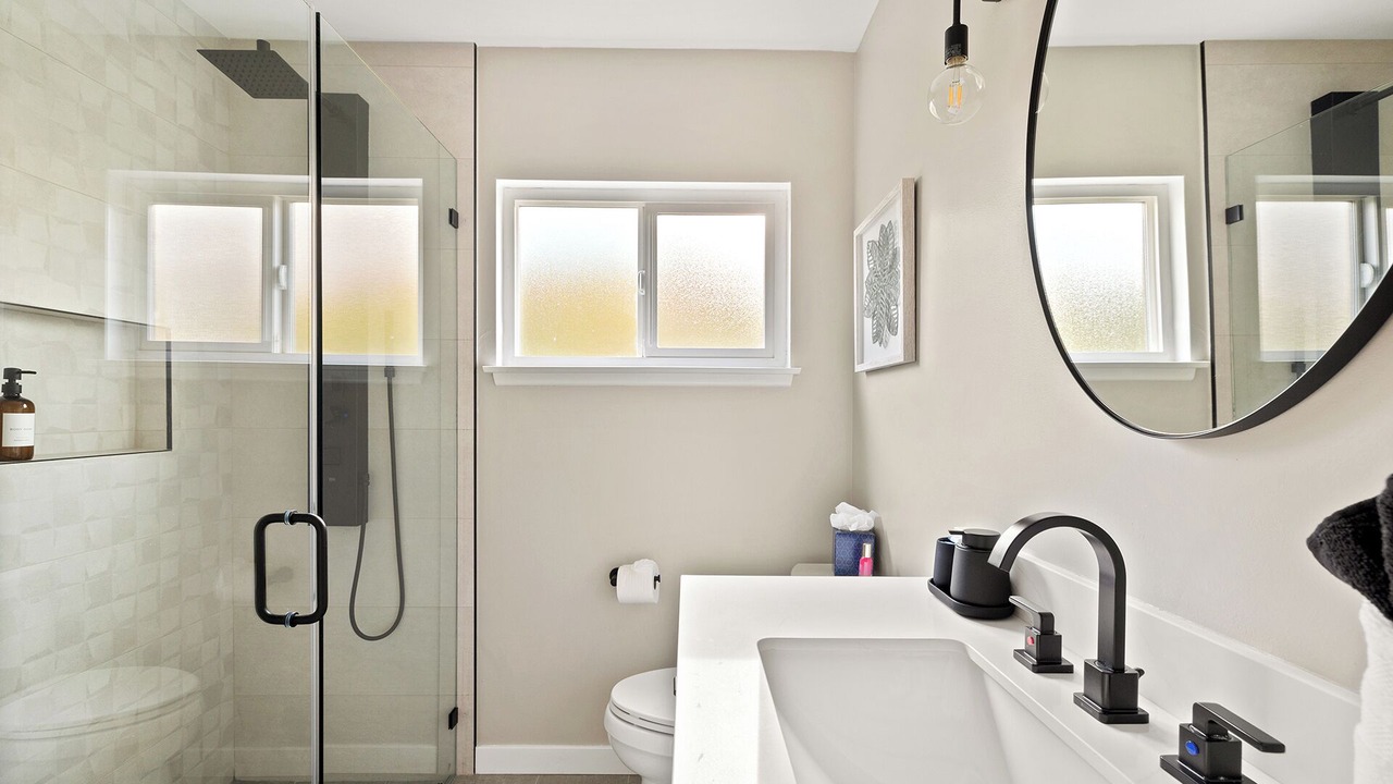Photo of Bathroom in North Hills