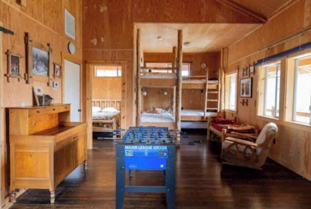Photo of Bedroom in Groveland