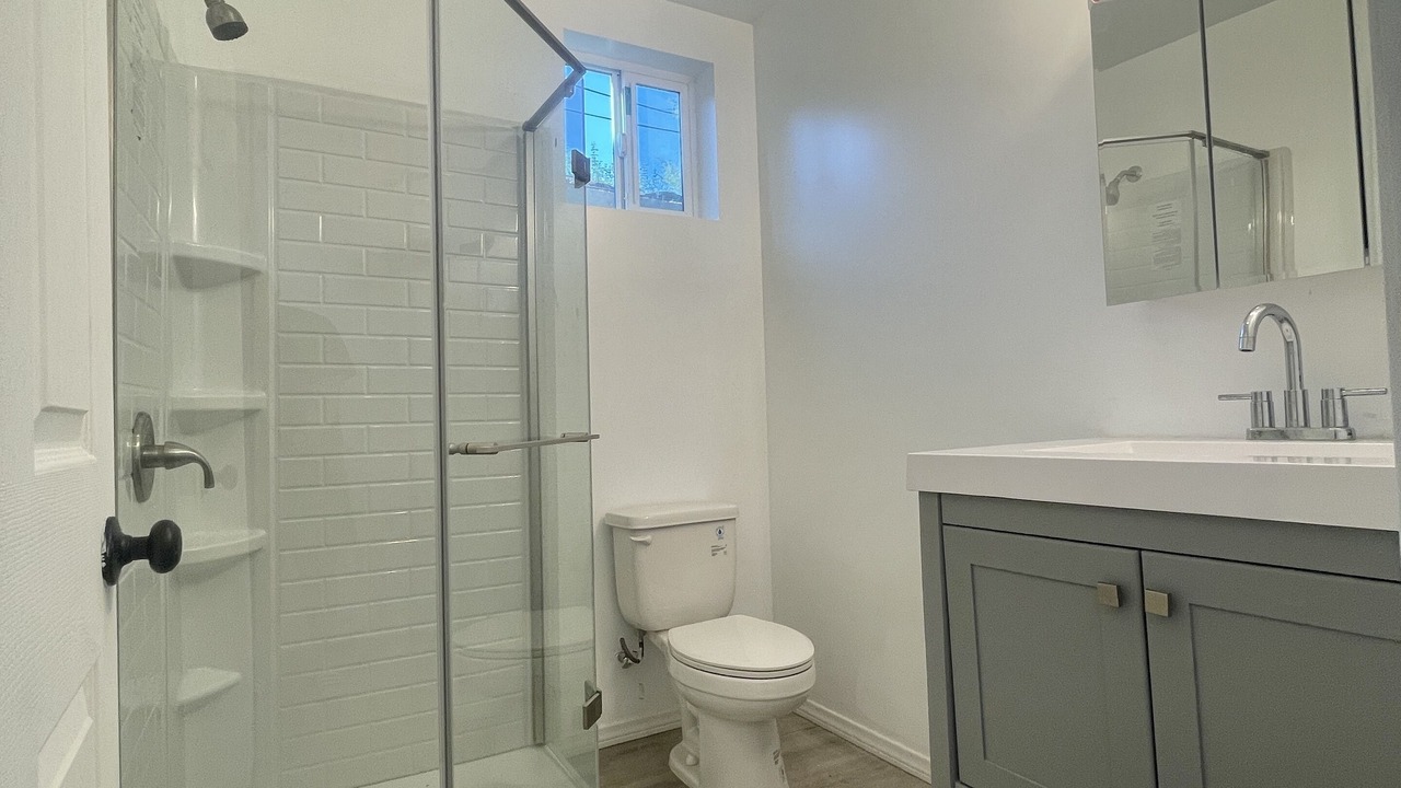 Photo of Bathroom in North Hollywood