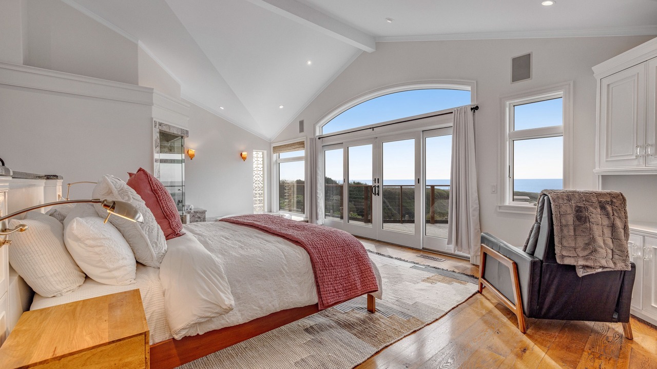 Photo of Bedroom in Mendocino