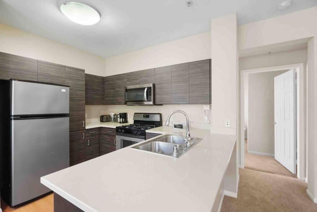 Photo of Kitchen in Anaheim Resort