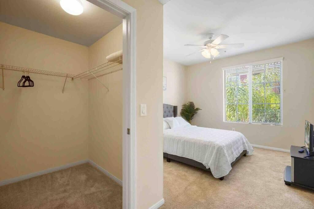 Photo of Bedroom in Anaheim Resort