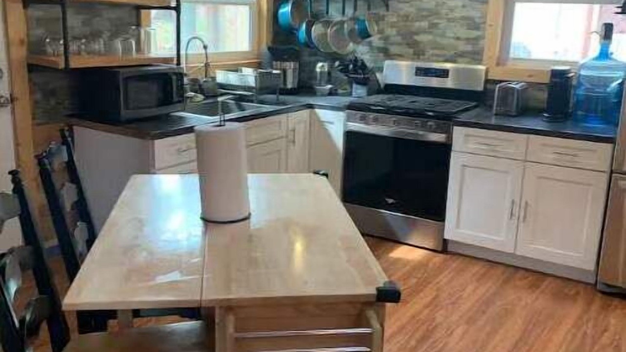 Photo of Kitchen in Frazier Park