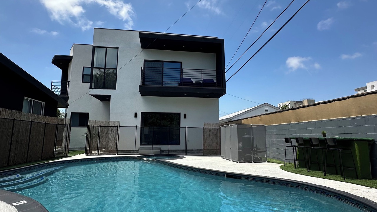 Photo of Outdoor in Del Aire