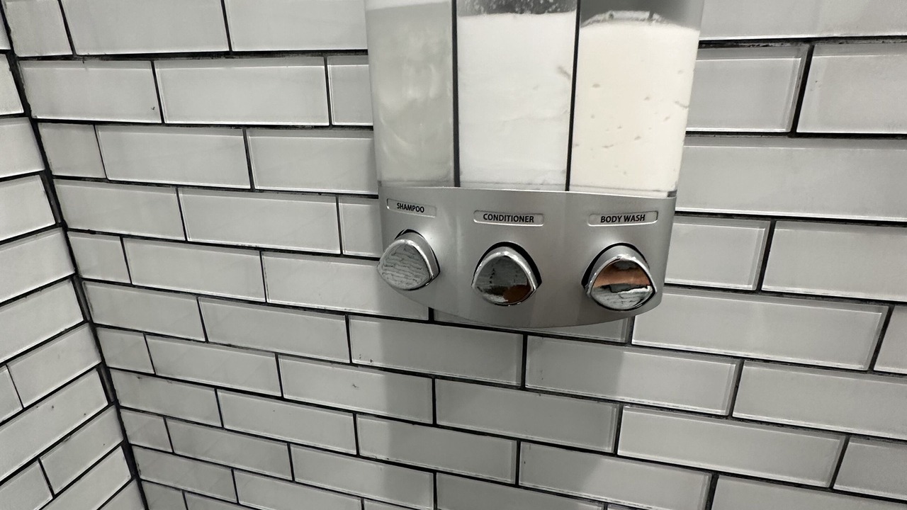 Photo of Bathroom in Del Aire