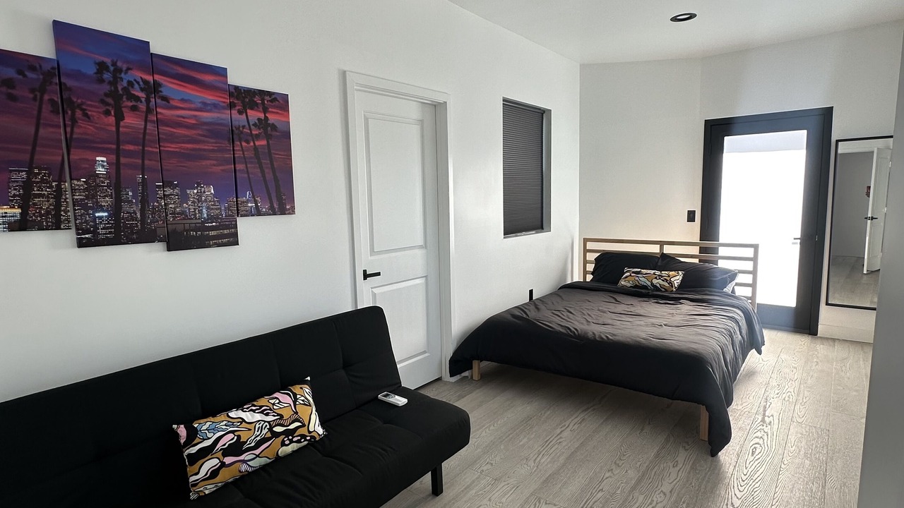 Photo of Bedroom in Del Aire