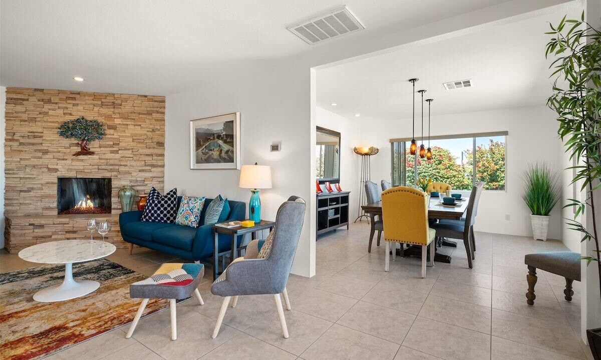 Photo of Livingroom in Chino Canyon