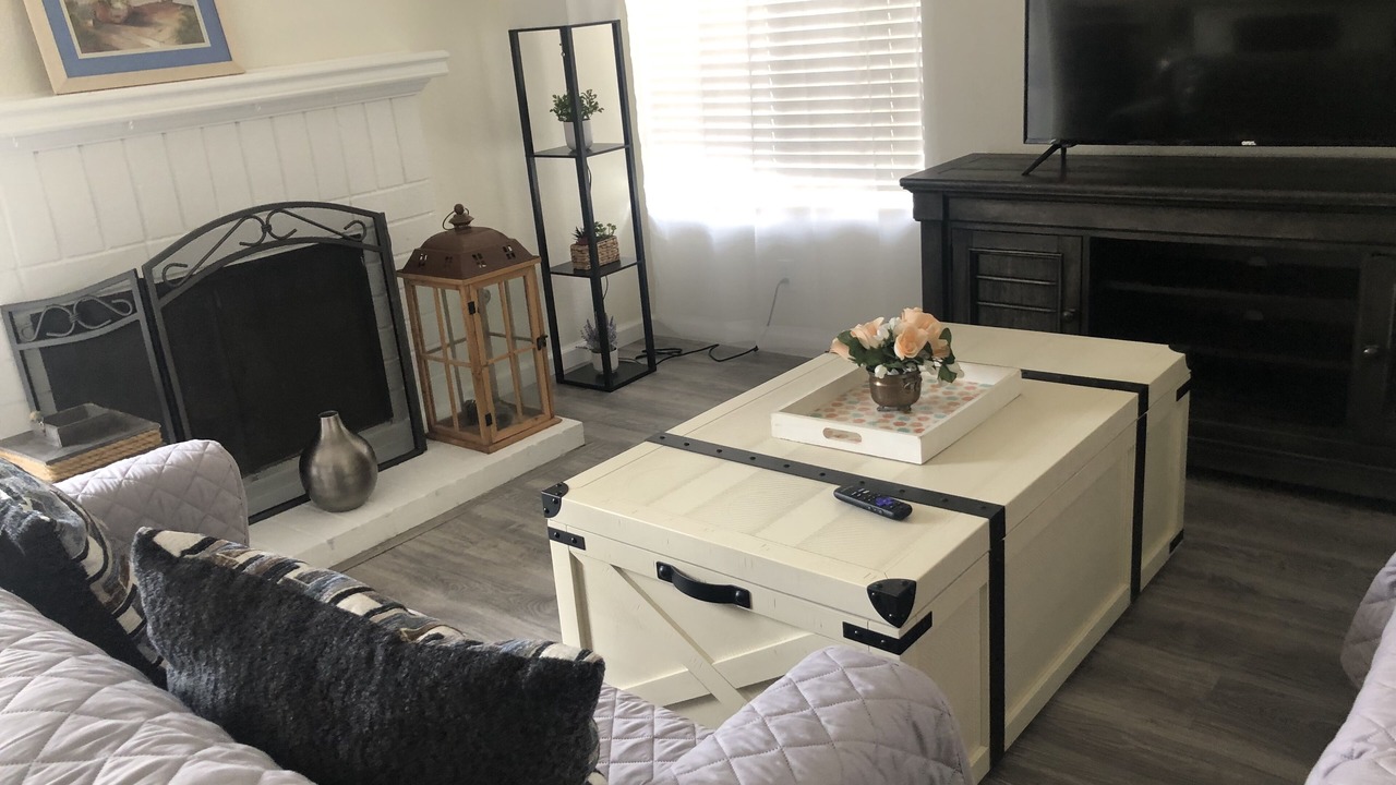 Photo of Livingroom in Menifee