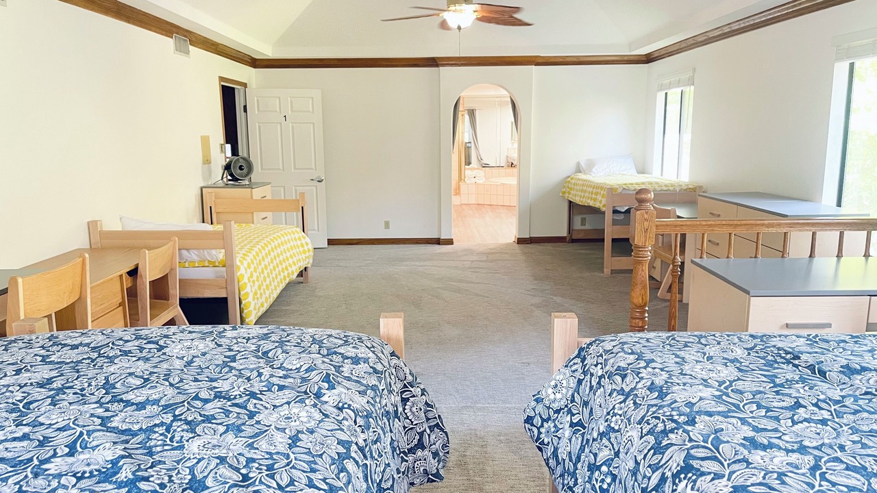 Photo of Bedroom in Newhall