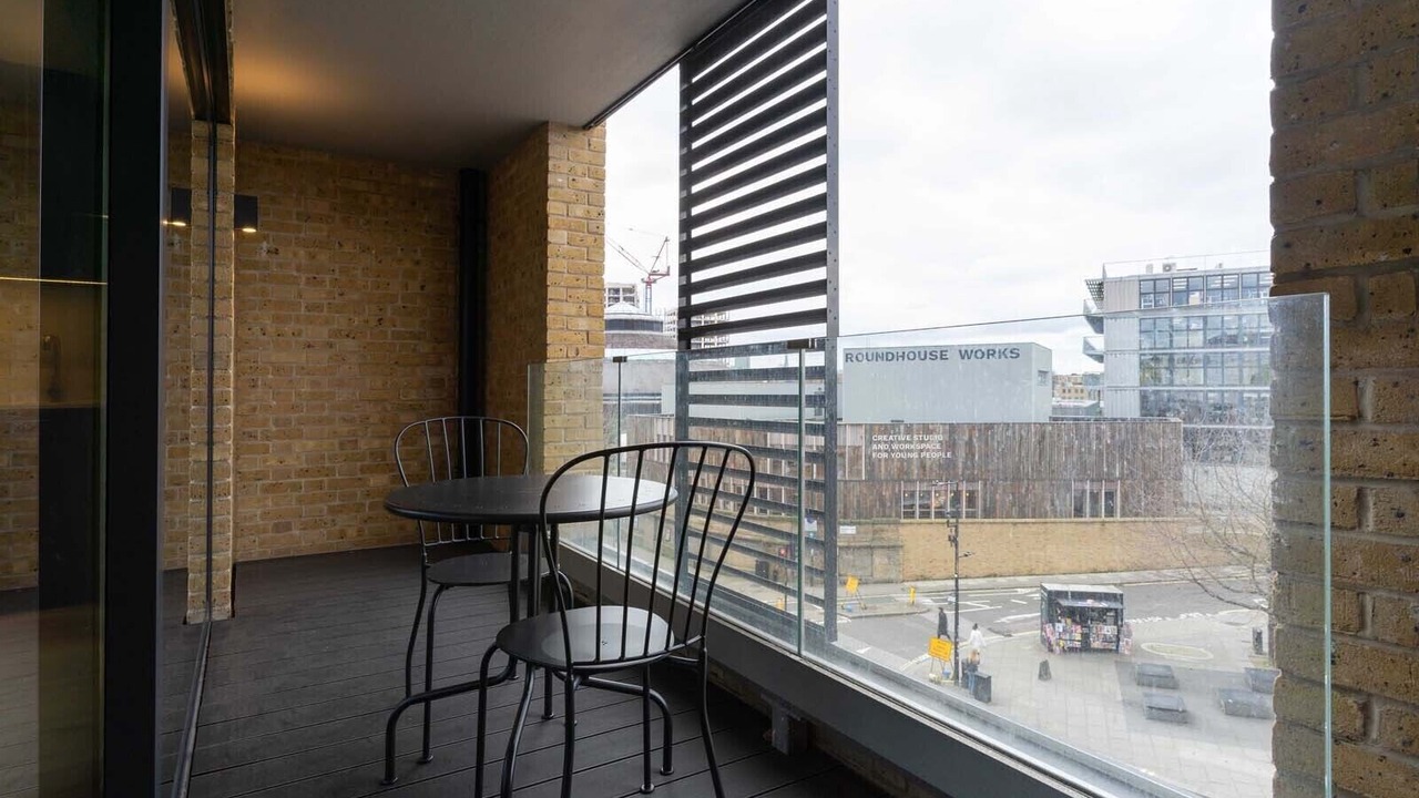 Photo of Patio Balcony in Camden