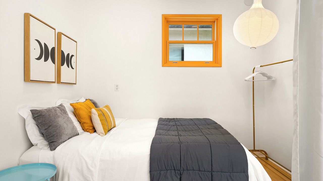 Photo of Bedroom in Silver Strand