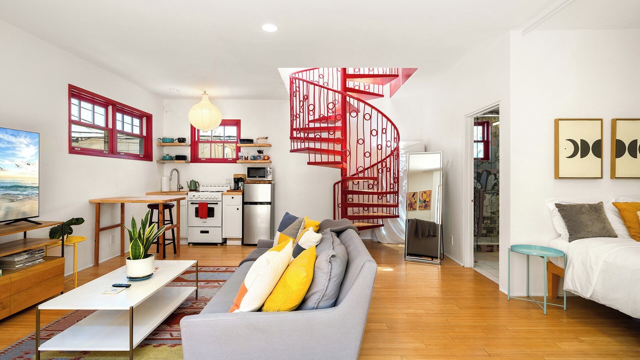 Photo of Livingroom in Silver Strand