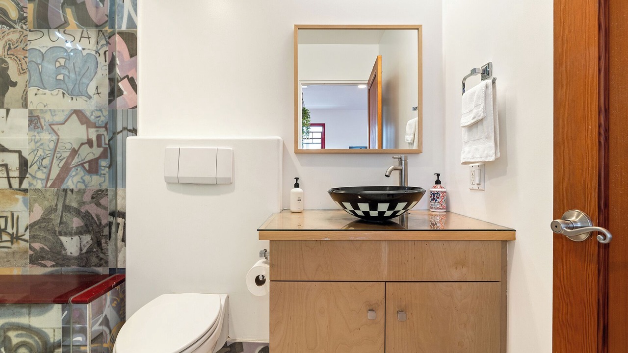 Photo of Bathroom in Silver Strand
