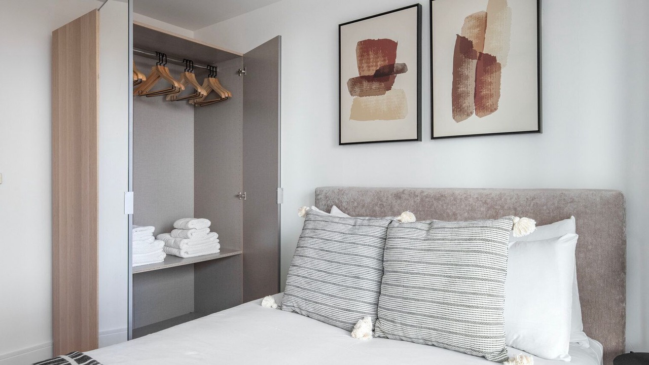 Photo of Bedroom in Vauxhall