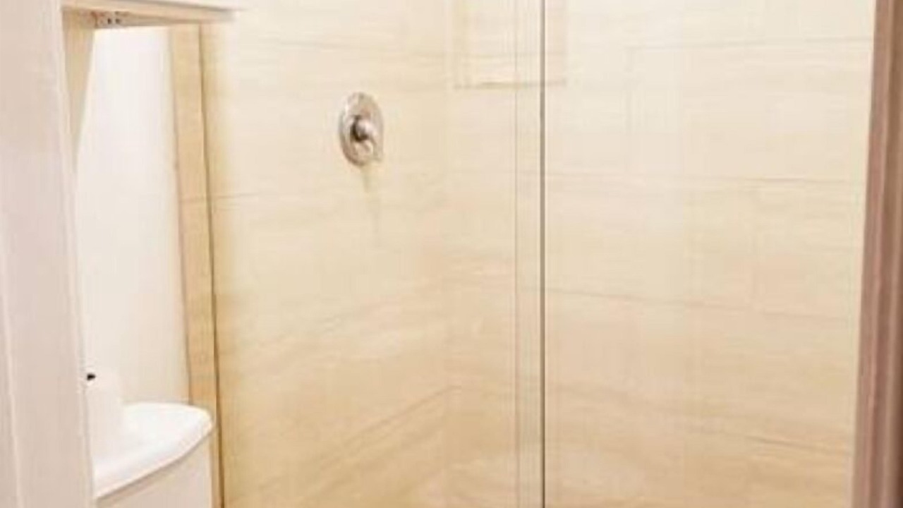 Photo of Bathroom in Fairfax District