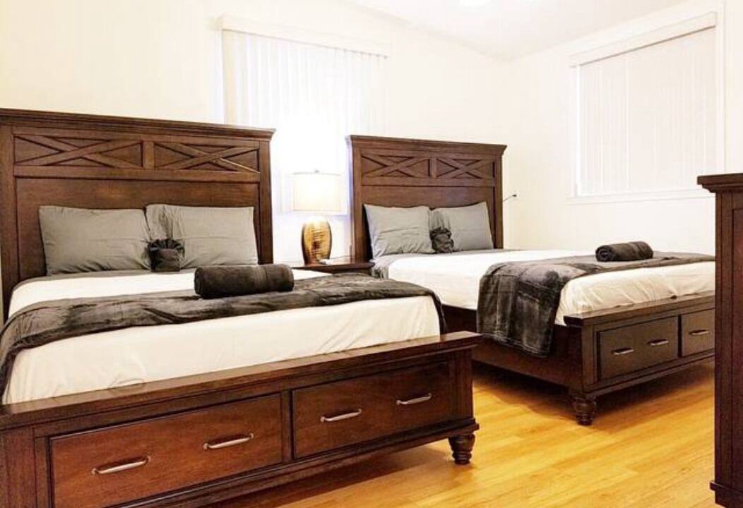 Photo of Bedroom in Fairfax District