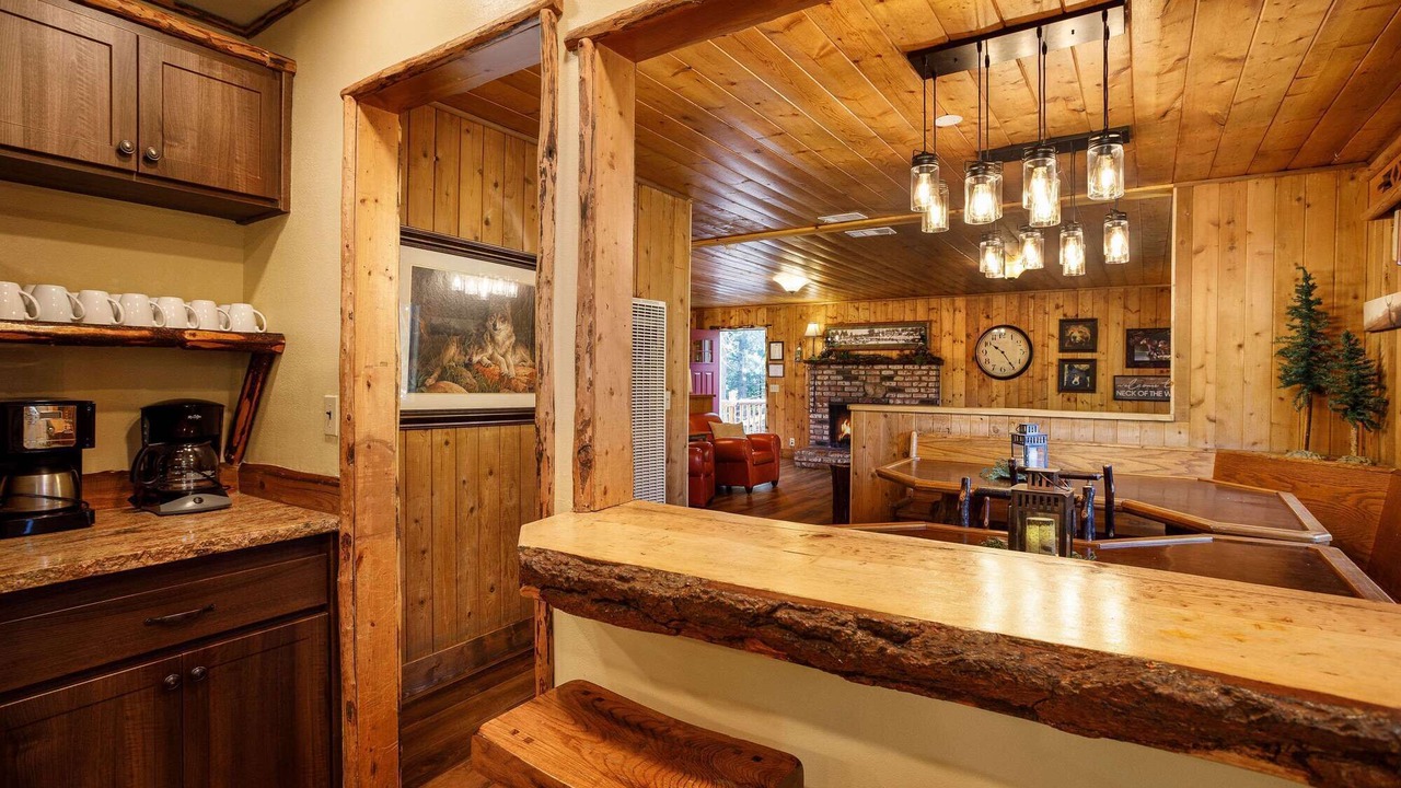 Photo of Livingroom in Twin Peaks