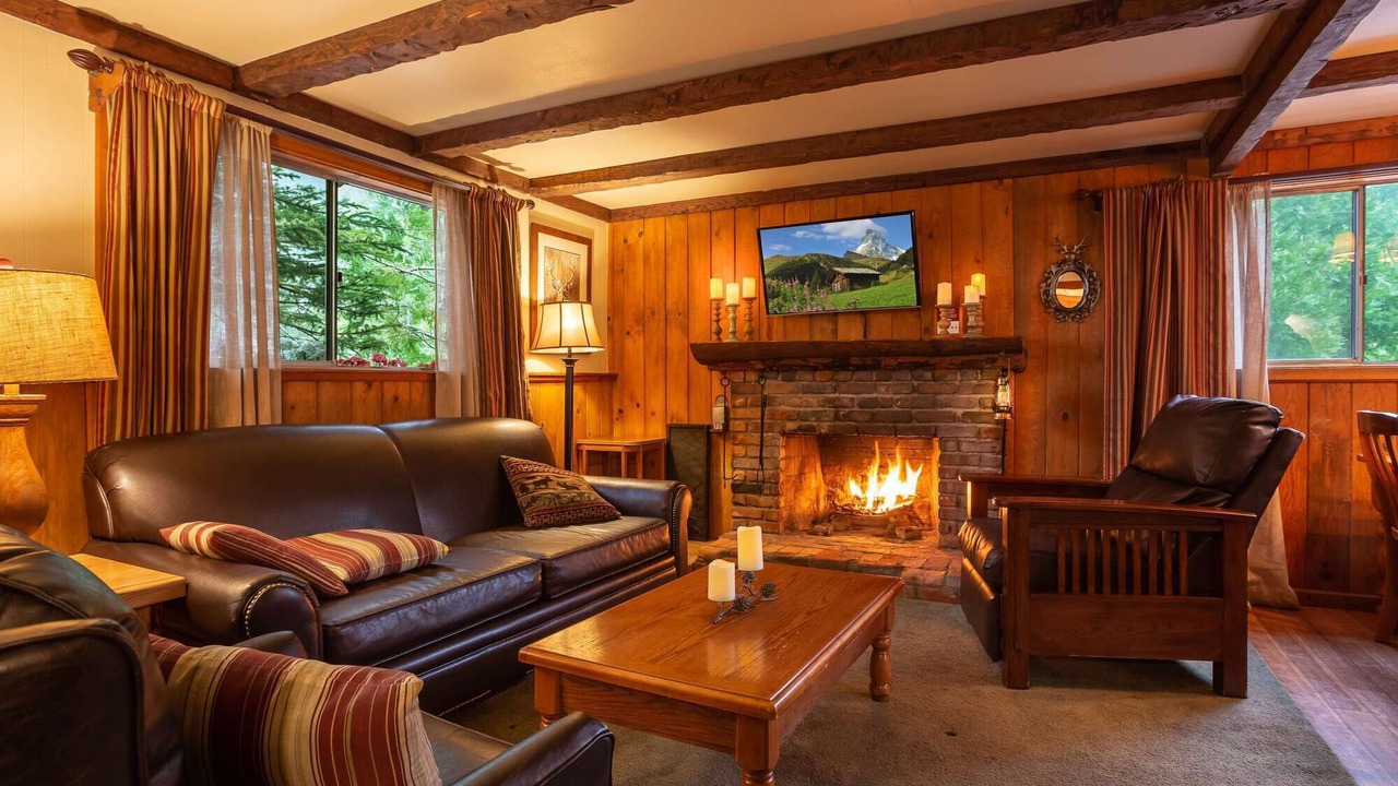 Photo of Livingroom in Twin Peaks