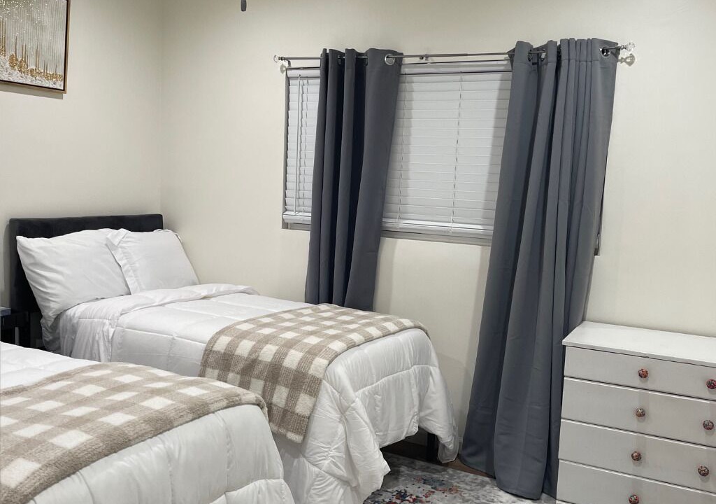 Photo of Bedroom in Inglewood