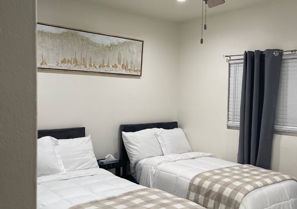 Photo of Bedroom in Inglewood