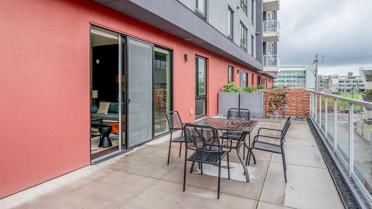 Photo of Outdoor in Piedmont Avenue