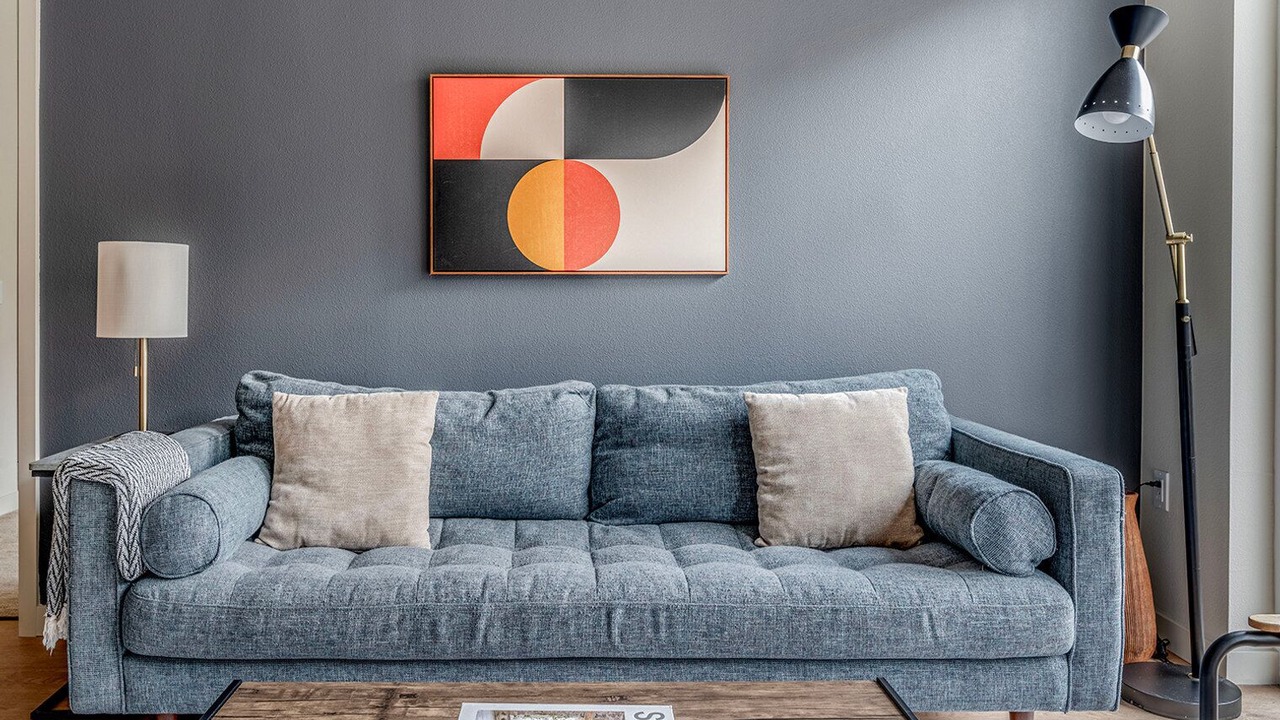 Photo of Livingroom in Piedmont Avenue