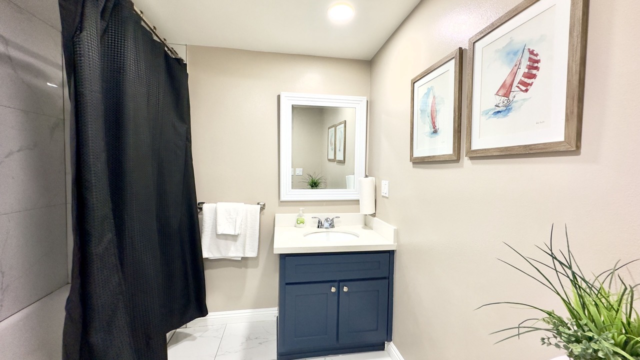 Photo of Bathroom in North Arroyo