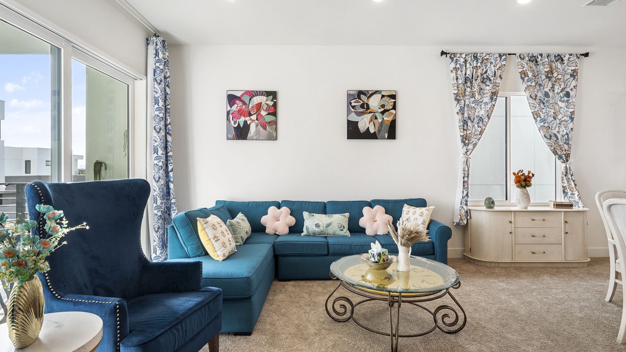 Photo of Livingroom in Tustin