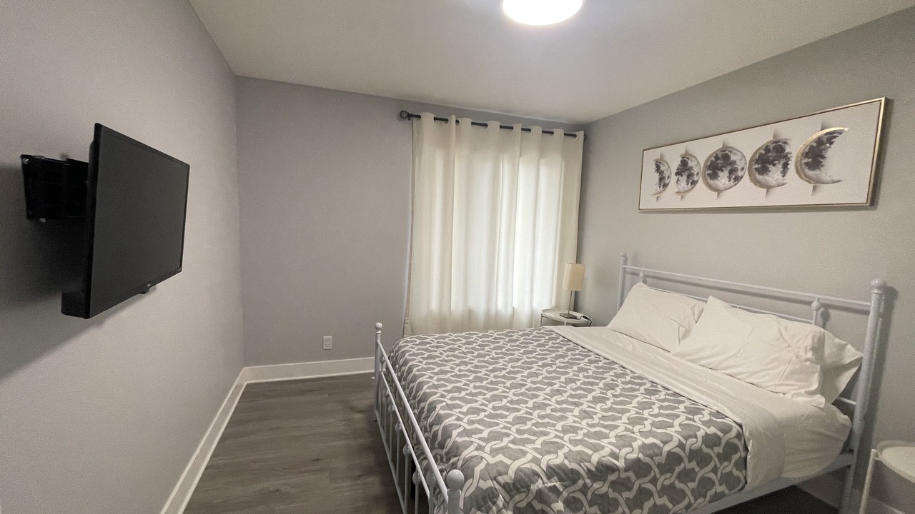 Photo of Bedroom in Hacienda Heights