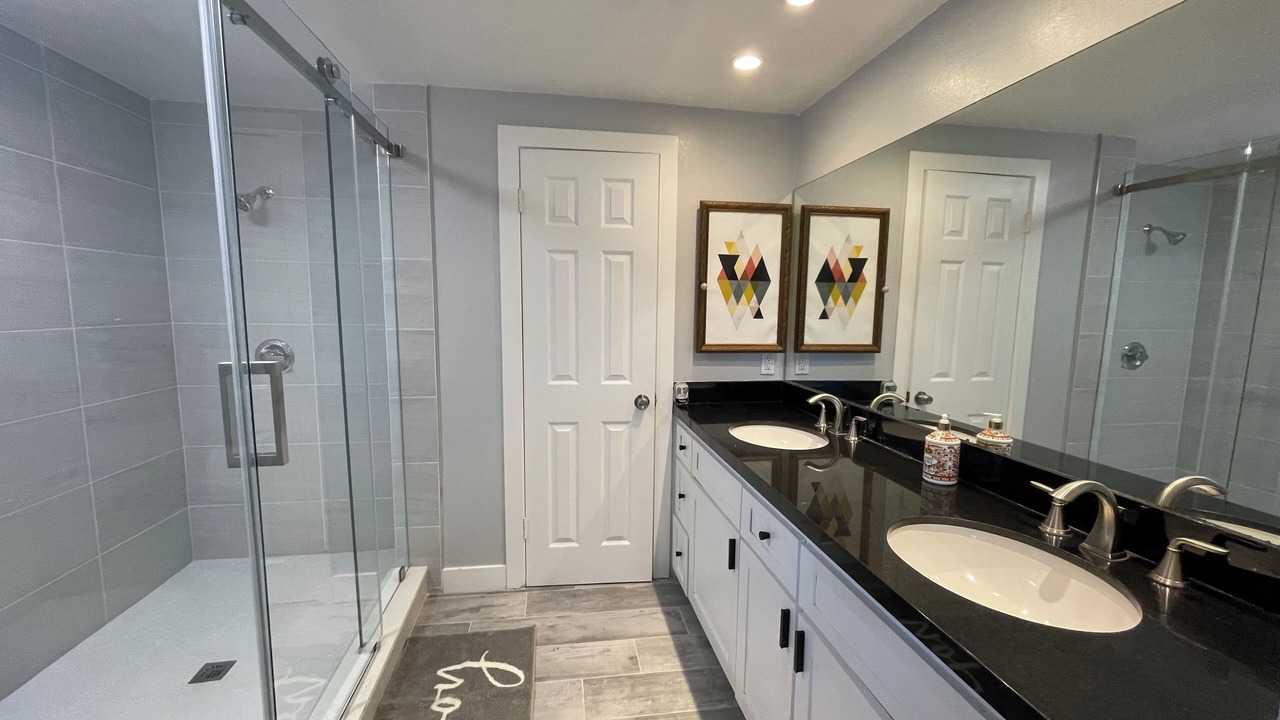 Photo of Bathroom in Hacienda Heights