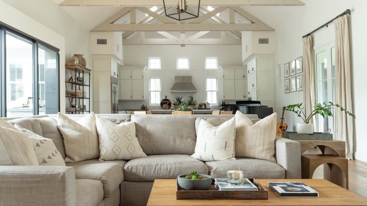Photo of Livingroom in Cardiff-by-the-Sea