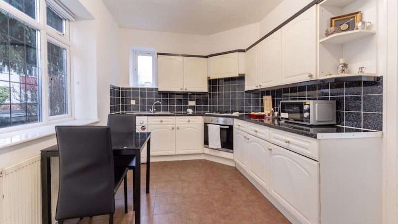 Photo of Kitchen in Golders Green