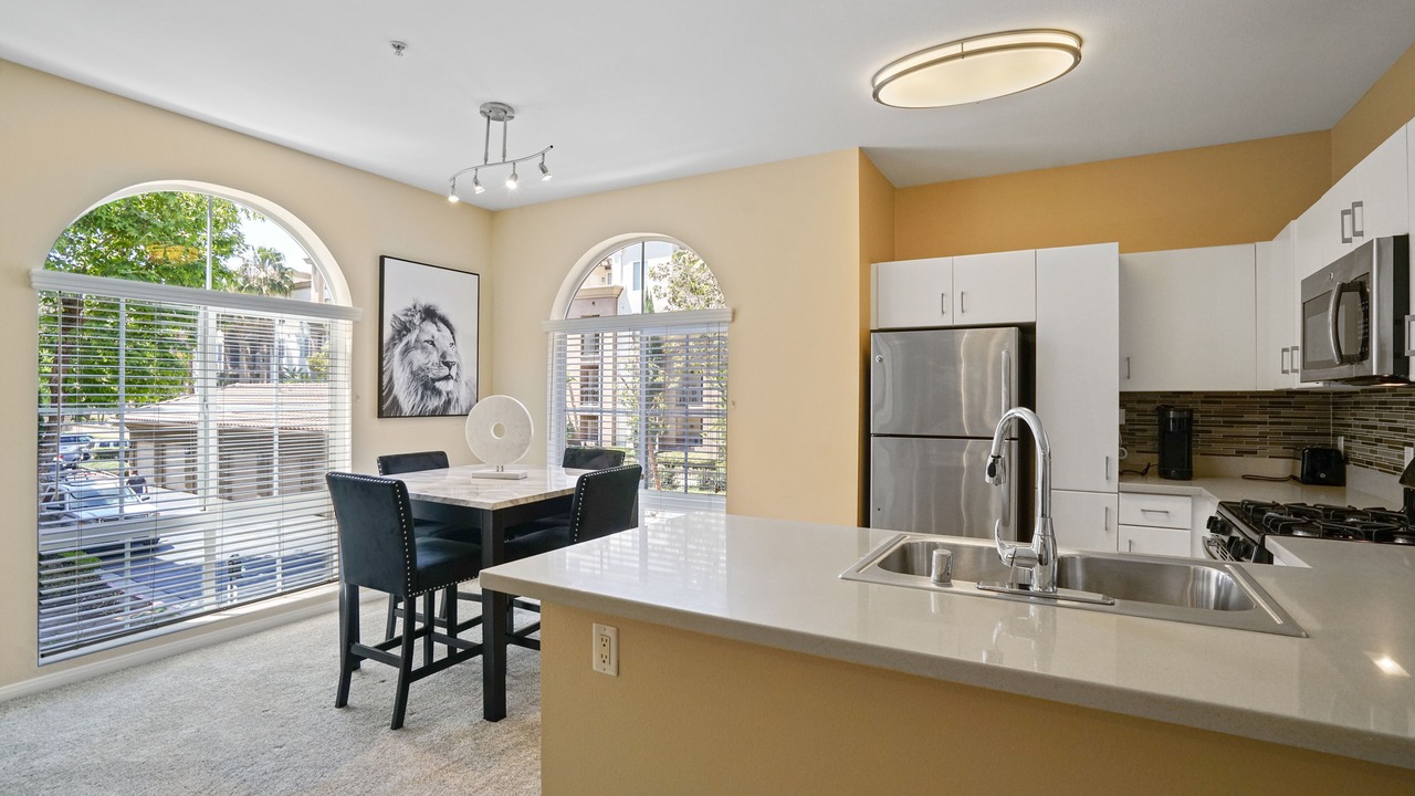 Photo of Kitchen in Anaheim Resort