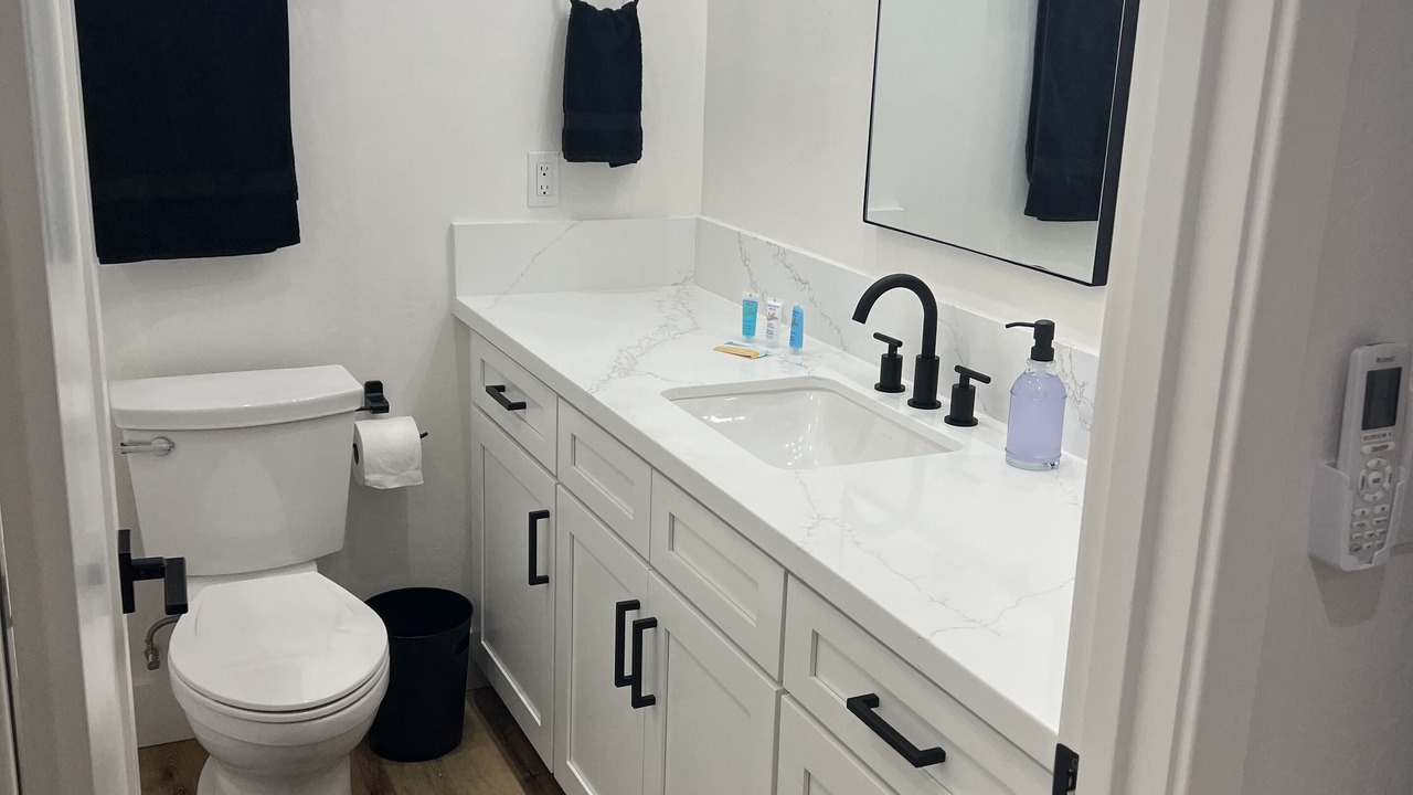 Photo of Bathroom in Tehachapi