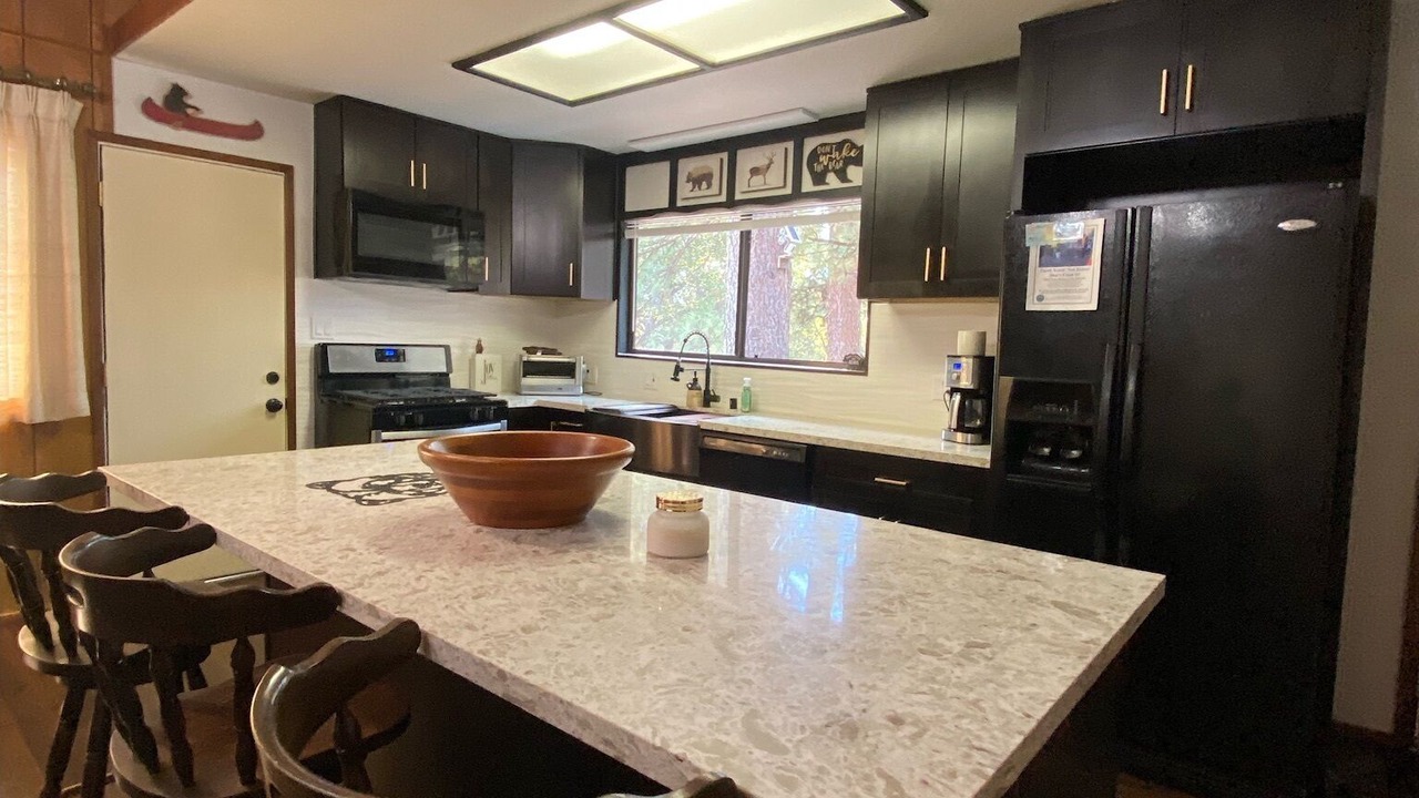 Photo of Kitchen in Running Springs