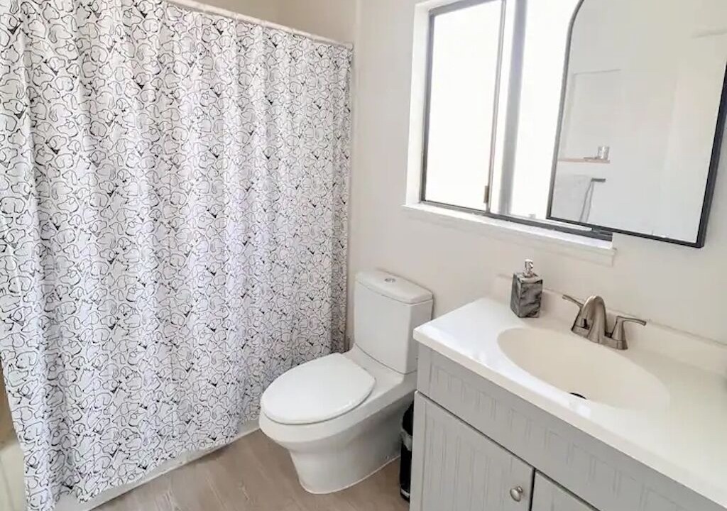 Photo of Bathroom in North Redondo