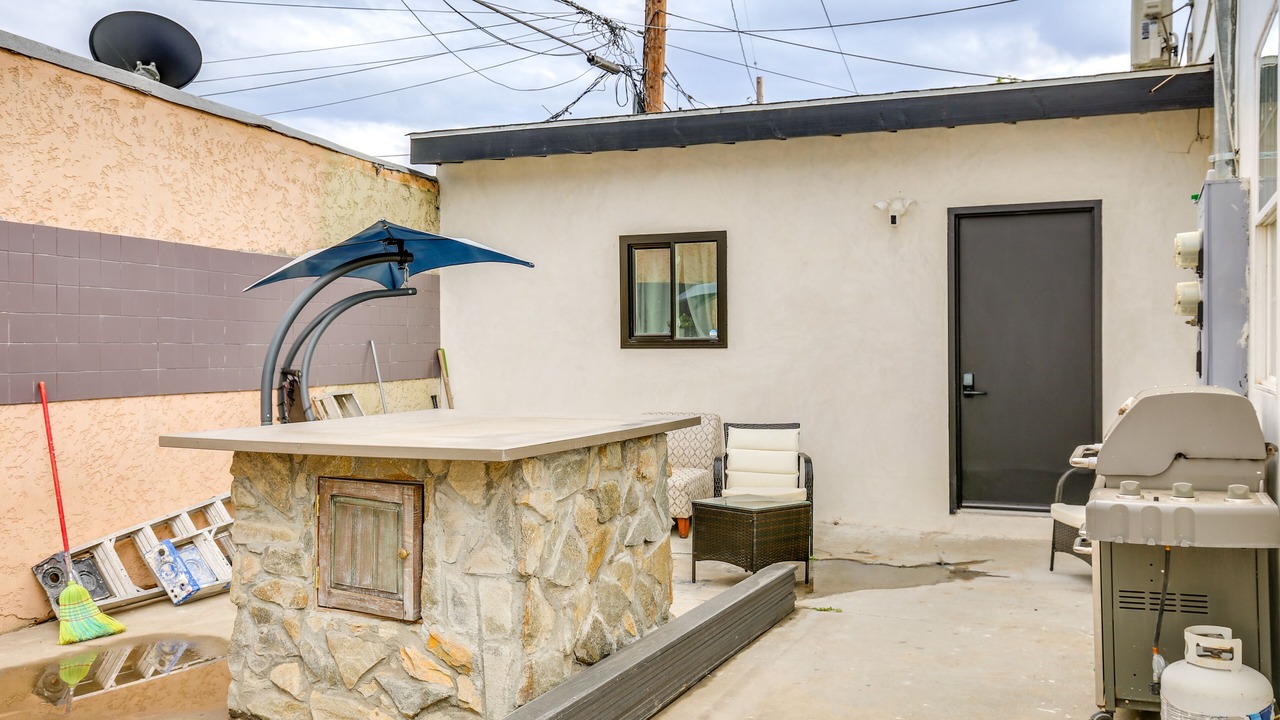 Photo of Patio Balcony in East Los Angeles