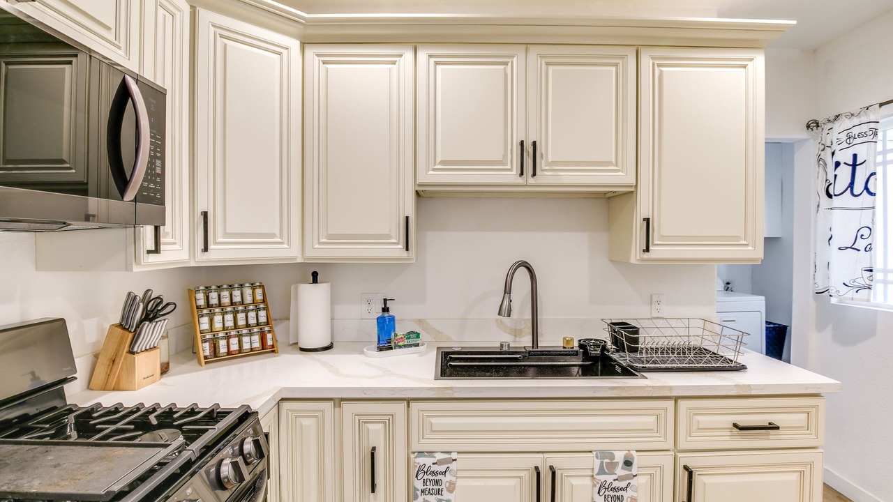Photo of Kitchen in East Los Angeles