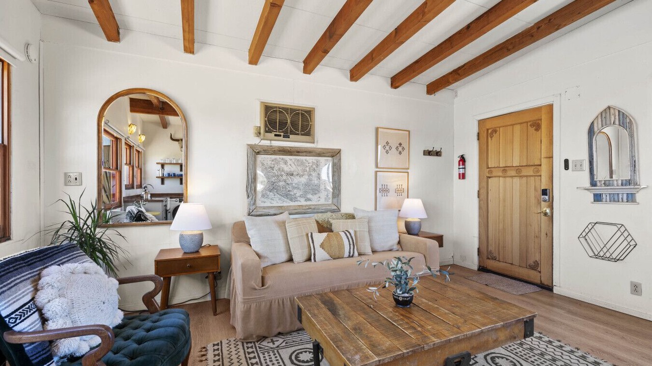 Photo of Livingroom in Joshua Tree