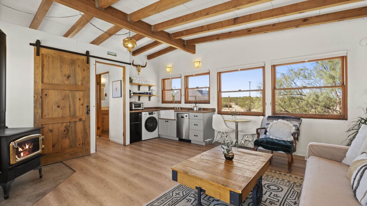Photo of Livingroom in Joshua Tree