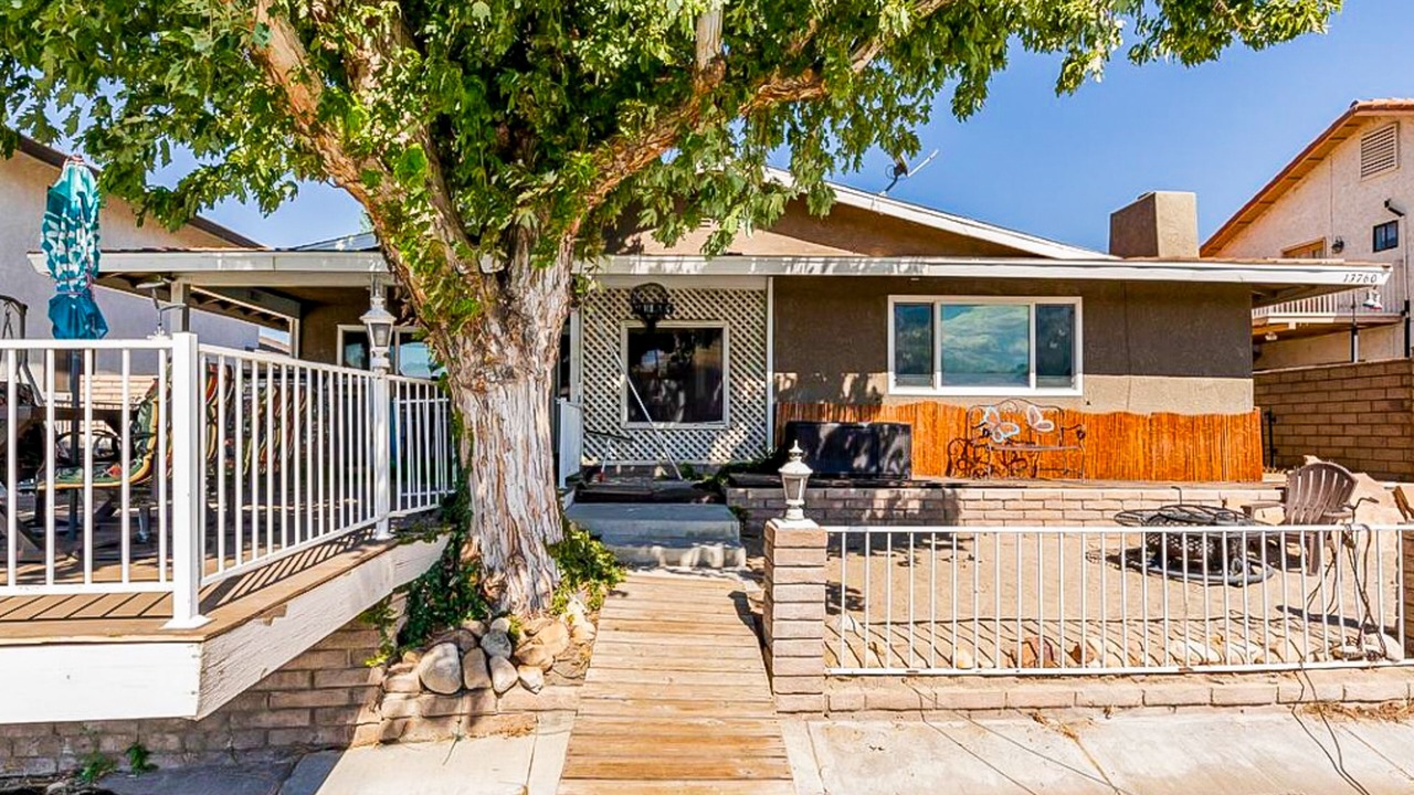 Photo of Patio Balcony in Victorville