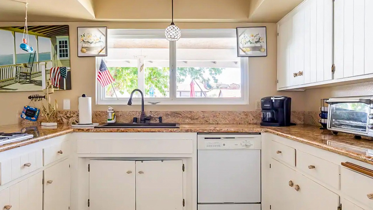 Photo of Kitchen in Victorville