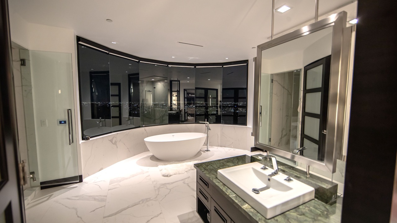 Photo of Bathroom in Beverly Hills