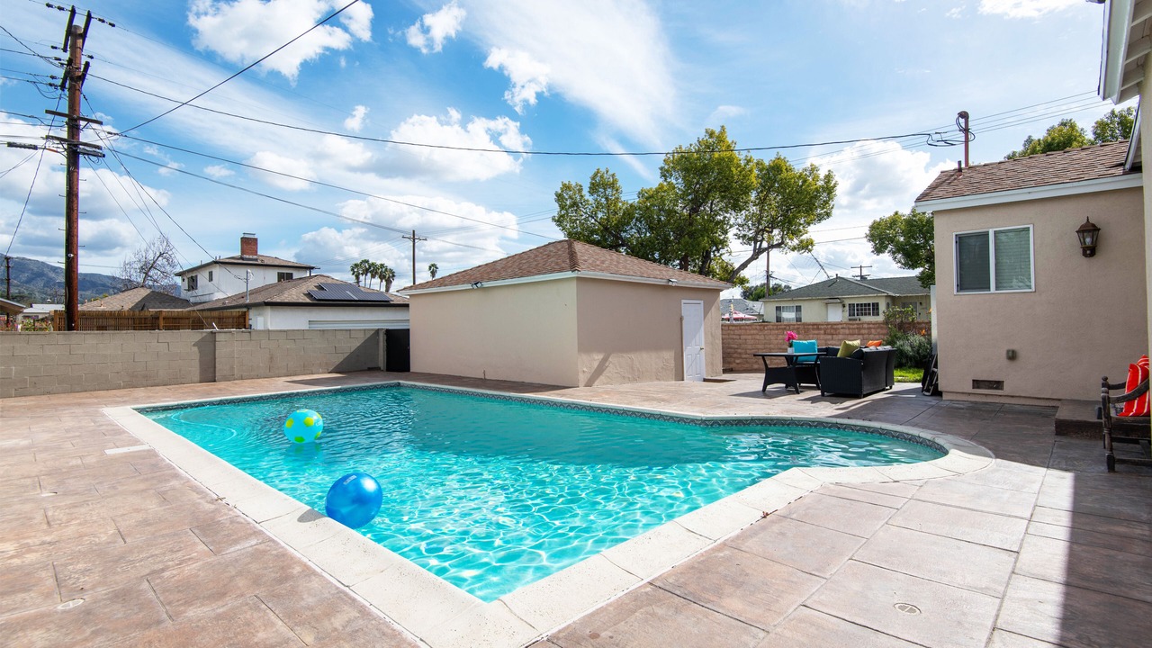 Photo of Outdoor in Burbank