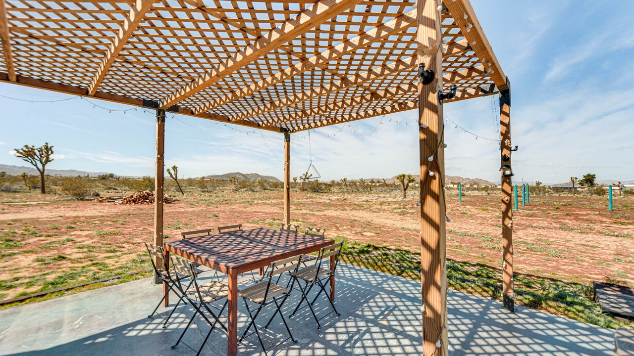 Photo of Outdoor in Landers
