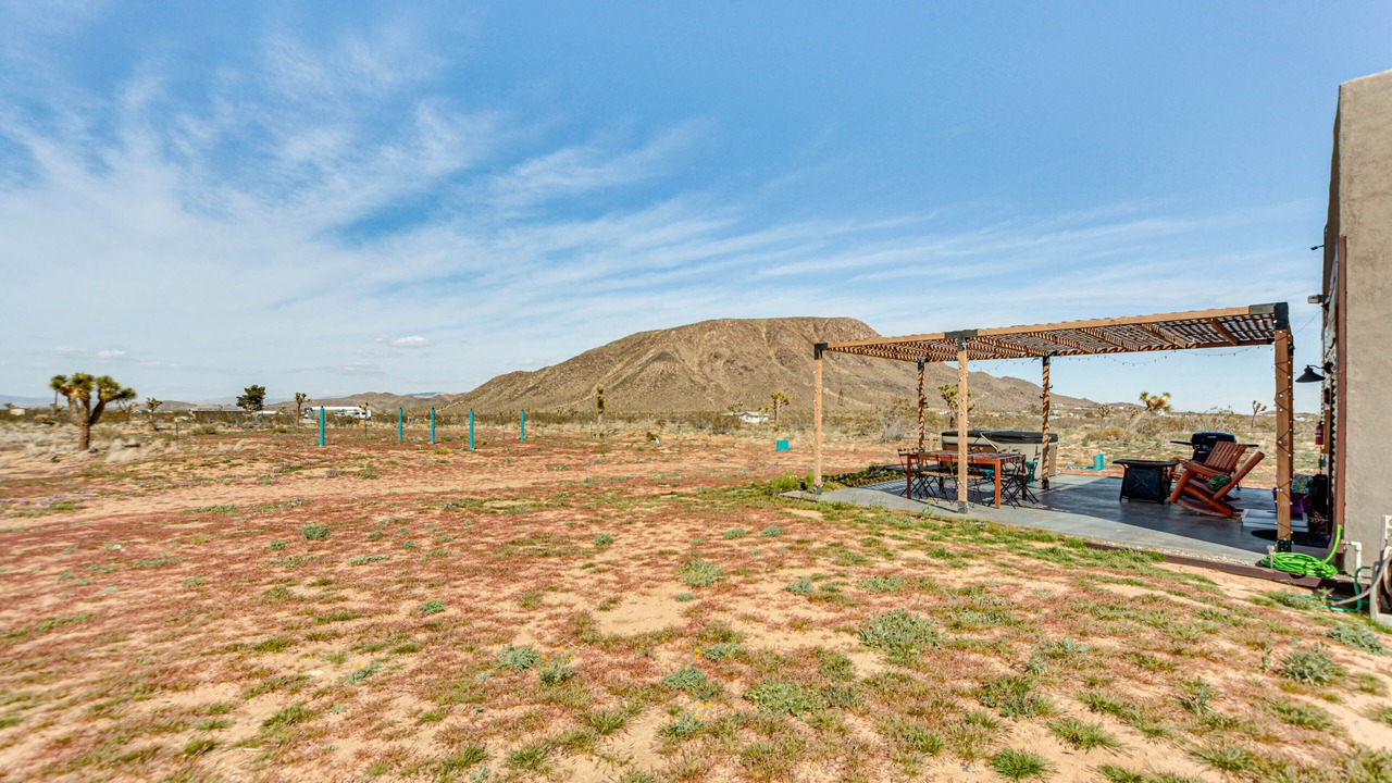 Photo of Outdoor in Landers