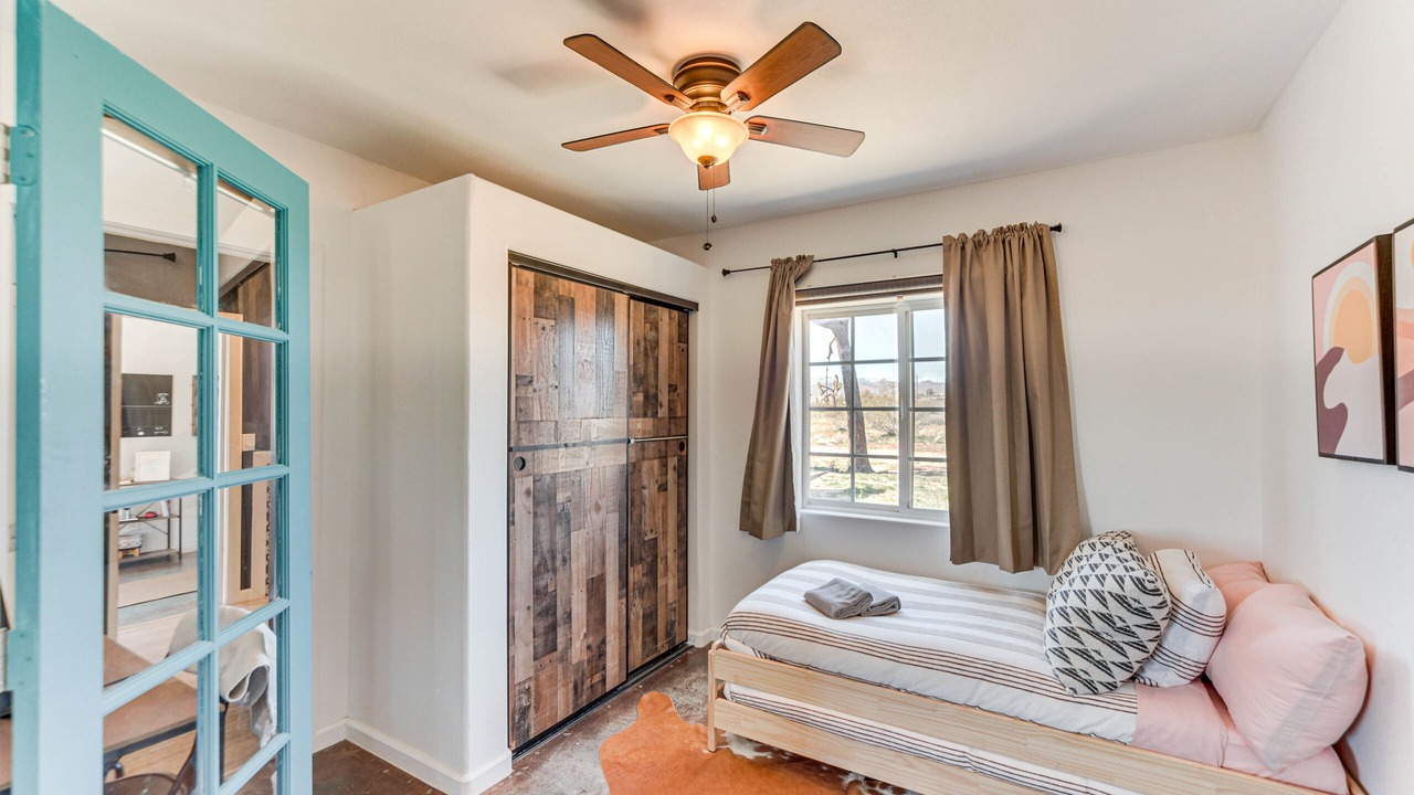 Photo of Bedroom in Landers