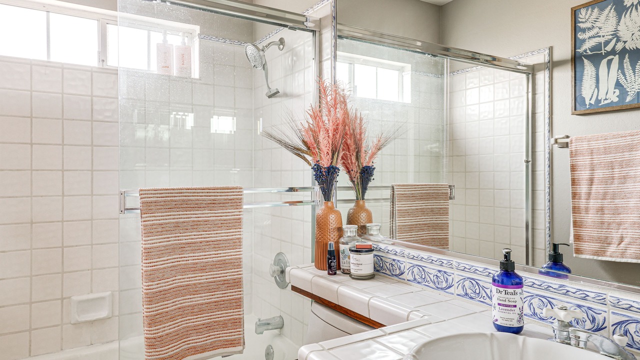 Photo of Bathroom in North Ridge