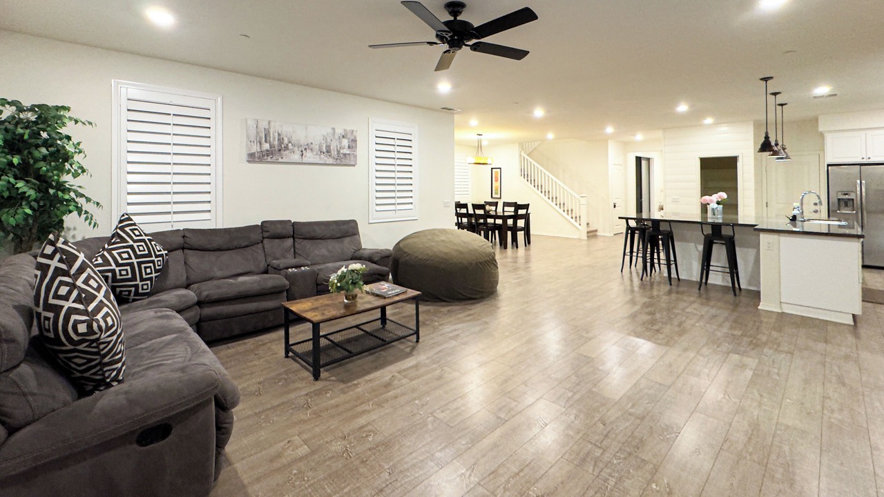 Photo of Livingroom in Mira Loma